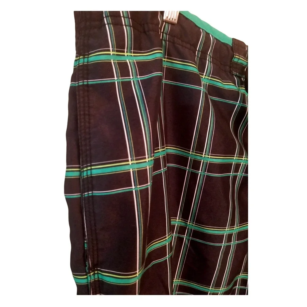 Speedo Swim Men's Shorts Plaid Black Green Size XL 42 Inseam 11 in